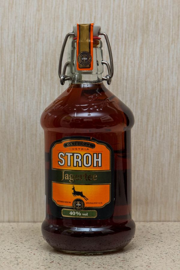 Stroh Jagertee